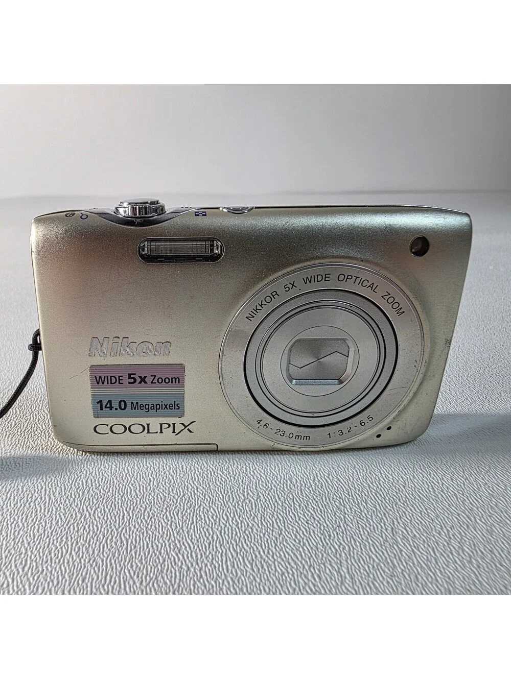 Nikon COOLPIX S3100 14.0MP Digital Camera - Silver Tested Works. READ.